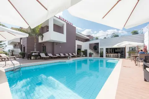 Dionisos Hotel in Μύτικας