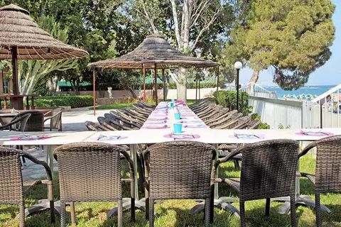 Poseidonia Beach Hotel in Limassol — foto 6