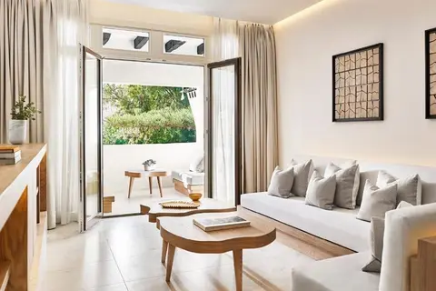Nobu Hotel Marbella in Marbella — foto 8
