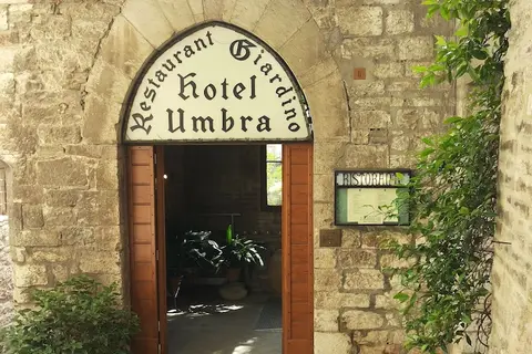Umbra in Assisi — foto 25