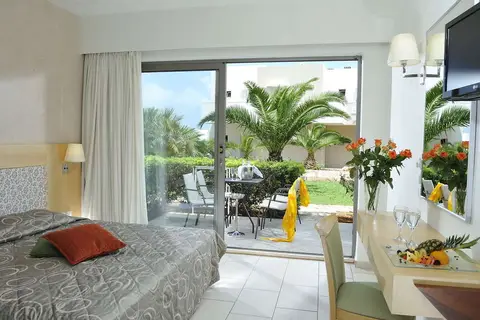Grand Hotel Holiday Resort in Chersonisos Municipal Unit, foto 7