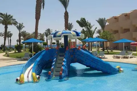 V Grand Beach Resort Sahl Hasheesh in Pyramisa Beach Resort Sahl Hasheesh, foto 15