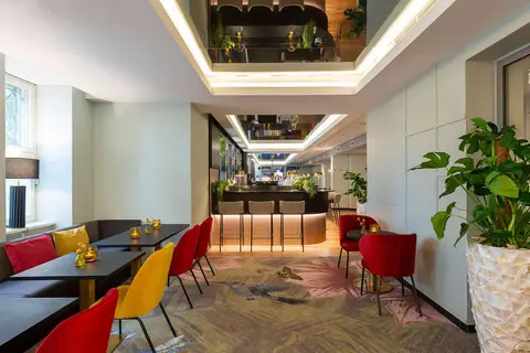 Leonardo Royal Hotel Berlin Alexanderplatz in Berlijn — foto 4