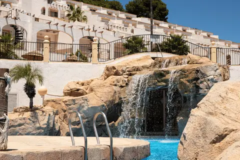 AR Imperial Park SPA Resort in La Línea de la Concepción — foto 3
