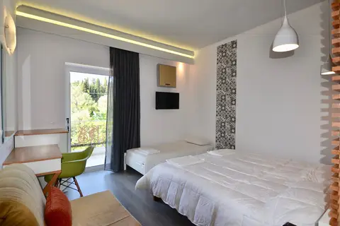 Paloma Blanca Hotel in Κάτω Κορακιάνα — foto 2