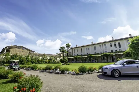 Chervò Golf Hotel Spa & Resort San Vigilio - Apartments in Pozzolengo — foto 13