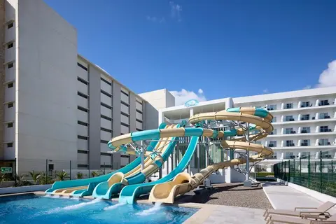 Hotel Riu Palace Aquarelle in Falmouth — foto 13