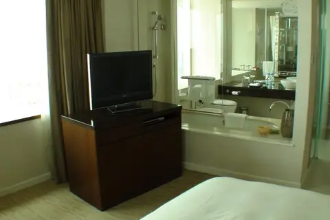 Crowne Plaza Dubai - Festival City in Dubai — foto 12