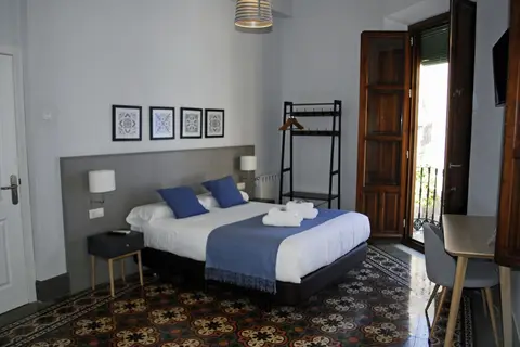 La Perla Granada Suites in Granada — foto 12