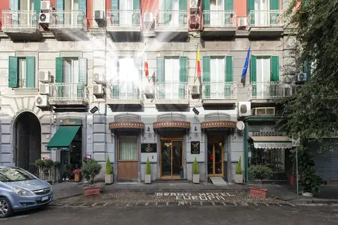 Grand Hotel Europa in Napels