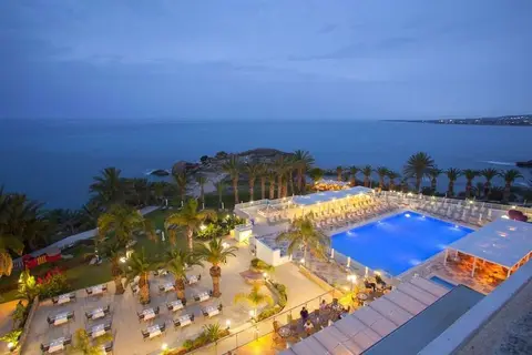 Hotel Queens Bay in Kissonerga — foto 21