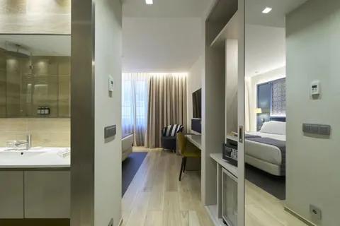 Hotel Catalonia Porto in Porto — foto 12
