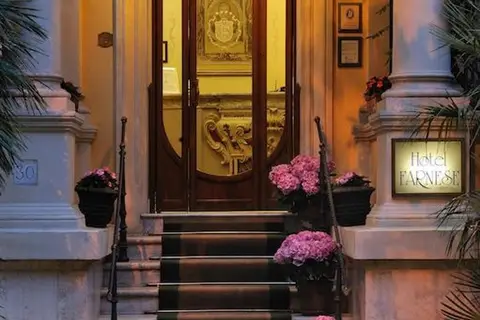 Hotel Farnese in Rome