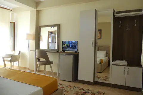 Onorato Hotel in Vlora — foto 27