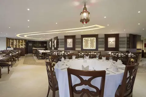 Ramada by Wyndham Abu Dhabi Corniche in أبوظبي — foto 7