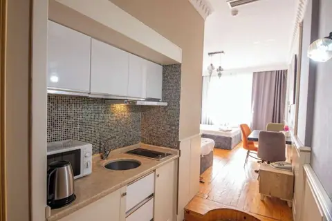 Royal Garden Suite Hotel in Şişli — foto 17