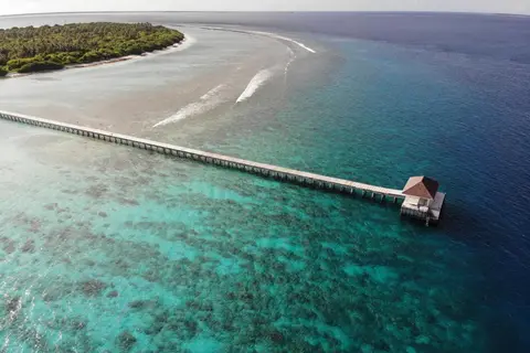 Hondaafushi Island Resort in Dhaalu Atoll — foto 10