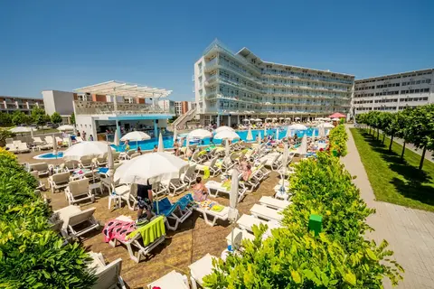 Aqua Nevis Club Hotel in Несебър — foto 28