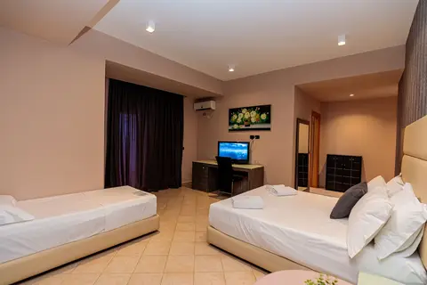 Hotel Aliko in Vlora — foto 16