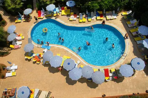 Citrus Plaza in yes — foto 2