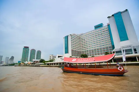 Ramada Plaza by Wyndham Menam Riverside in Bangkok