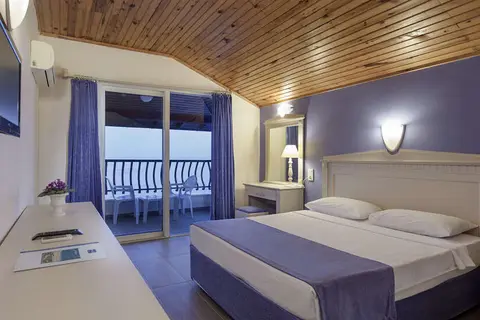 Club Turtas Beach Hotel in Alanya, foto 6