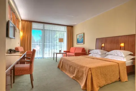 Hotel Rivijera in Petrovac na Moru — foto 11
