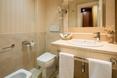 Hotel ILUNION Alcora Sevilla foto 5