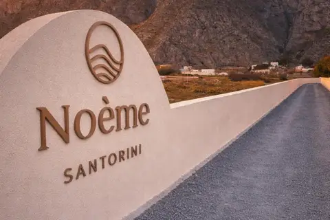 Noème Santorini in Δημοτική Ενότητα Θήρας — foto 17