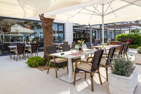 Romana Beach Resort in Makarska — foto 20