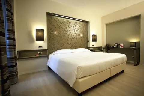 Hotel Diplomatic foto 3