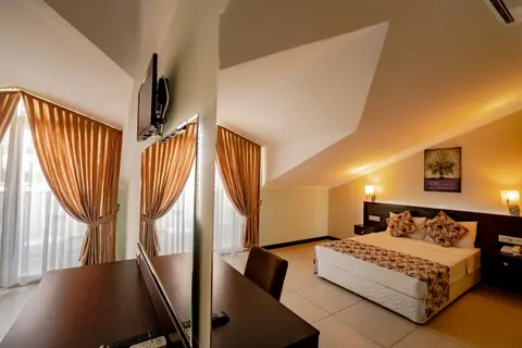 Sunshine Holiday Resort in Bergama, foto 12