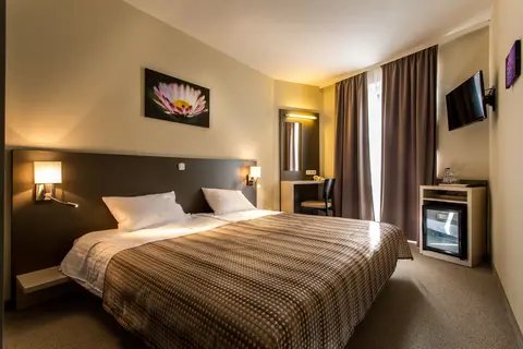 Corvin Hotel Budapest - Corvin Wing in Boedapest, foto 29