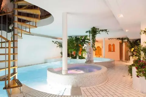 Hotel Luna Mondschein in Urtijëi - St.Ulrich - Ortisei — foto 30
