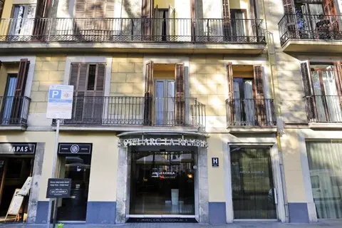 Arc la Rambla in Barcelona — foto 26