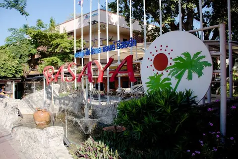 Basaya Beach Hotel & Resort in พัทยา — foto 10