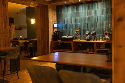Hotel Le Sherpa in Les Deux Alpes — foto 7