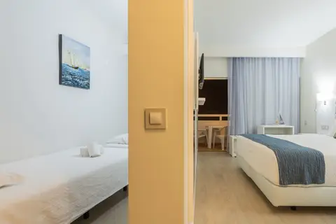 Carvi Beach Hotel Lagos in Lagos — foto 27