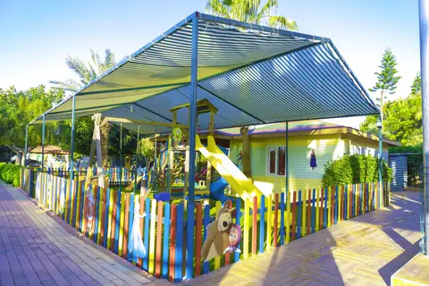 Caretta Beach Hotel in Alaşehir — foto 13