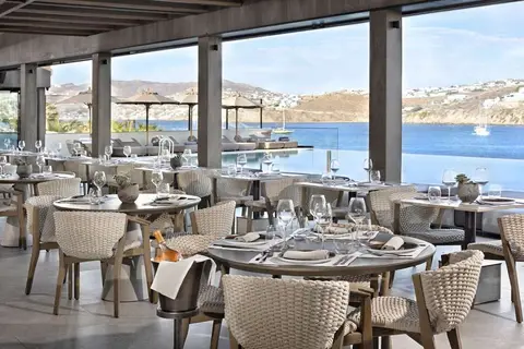 Aeonic Suites & Spa in Ορνός — foto 8