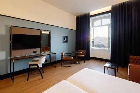 The Editory Riverside Hotel in Almada — foto 18