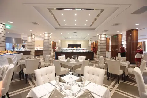 Pomegranate Welness Spa Hotel in Πόρτες — foto 9