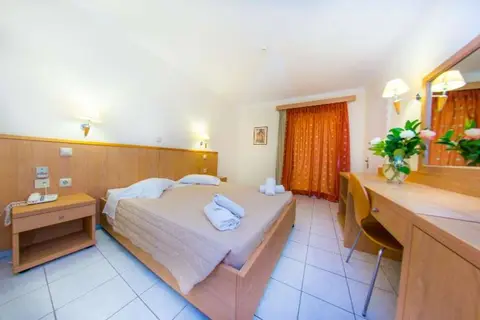 Hotel Poseidon Beach in Laganas — foto 5