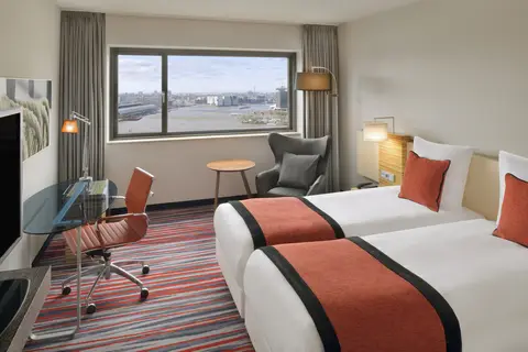 Mövenpick Hotel Amsterdam City Centre in Amsterdam — foto 23