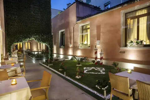 Hotel Ai Mori d’Oriente in Venetië — foto 4