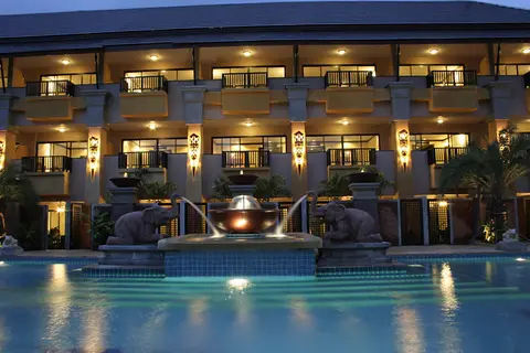 Princess Kamala Beachfront Hotel in ตำบลเชิงทะเล — foto 11