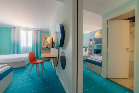 Grand Magic Hotel in Magny-le-Hongre — foto 9