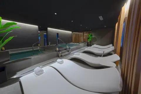 Neptuno Hotel & Spa in Calella — foto 13
