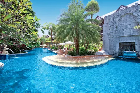 Kata Palm Resort in Phuket — foto 14