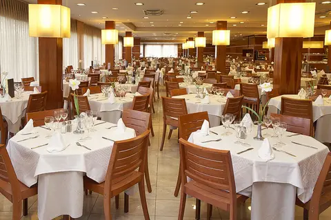 Hotel Panorama in Torroella de Montgrí — foto 28